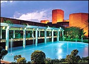 Mughal Sheraton, Agra